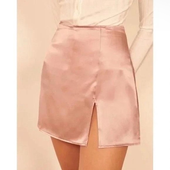 REFORMATION Robbie Silk Skirt in Blush size 8 100% silk - Picture 2 of 5